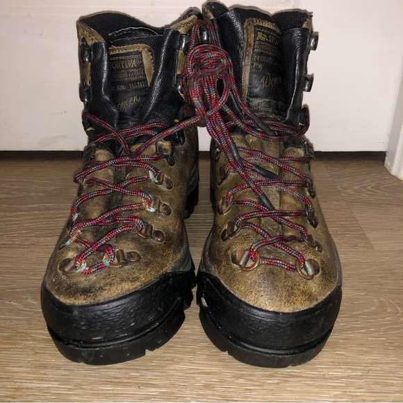 La sportiva ladies vintage hiking walking trail boots size 38 - Picture 3 of 9